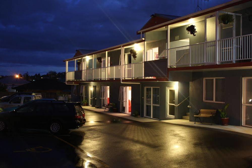 Avenue Heights Motel Whangarei Luaran gambar