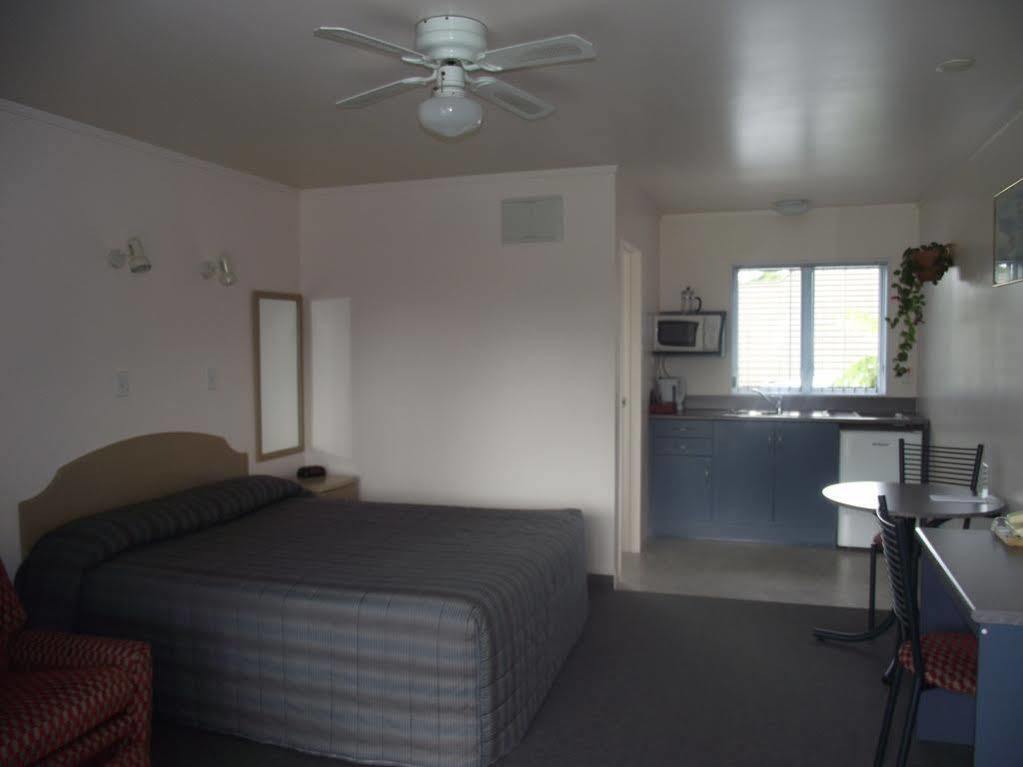 Avenue Heights Motel Whangarei Luaran gambar